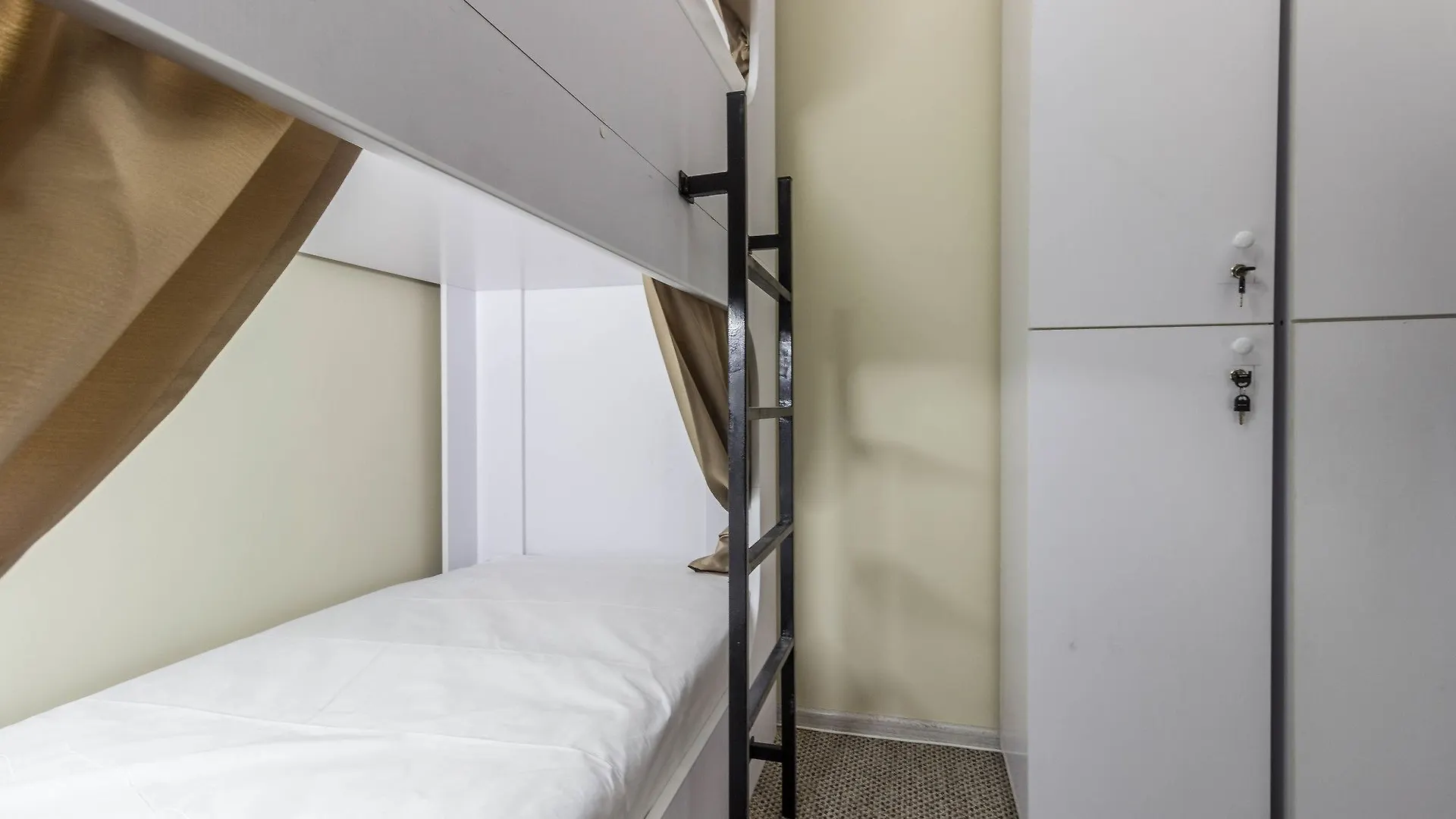 Hi Hostel Λβιβ